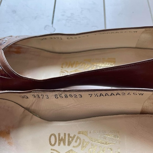Salvatore Ferragamo heels - Picture 3 of 6